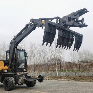 Railway sleeper grapple