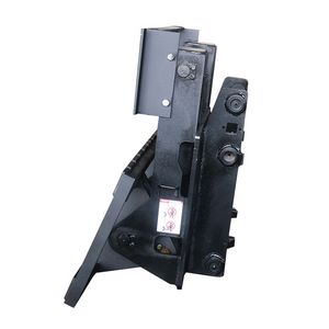 Inclinable fork assembly